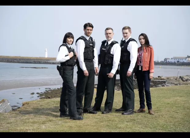 Fans delighted as Series 3 ends with surprise new episodes on Hope Street.