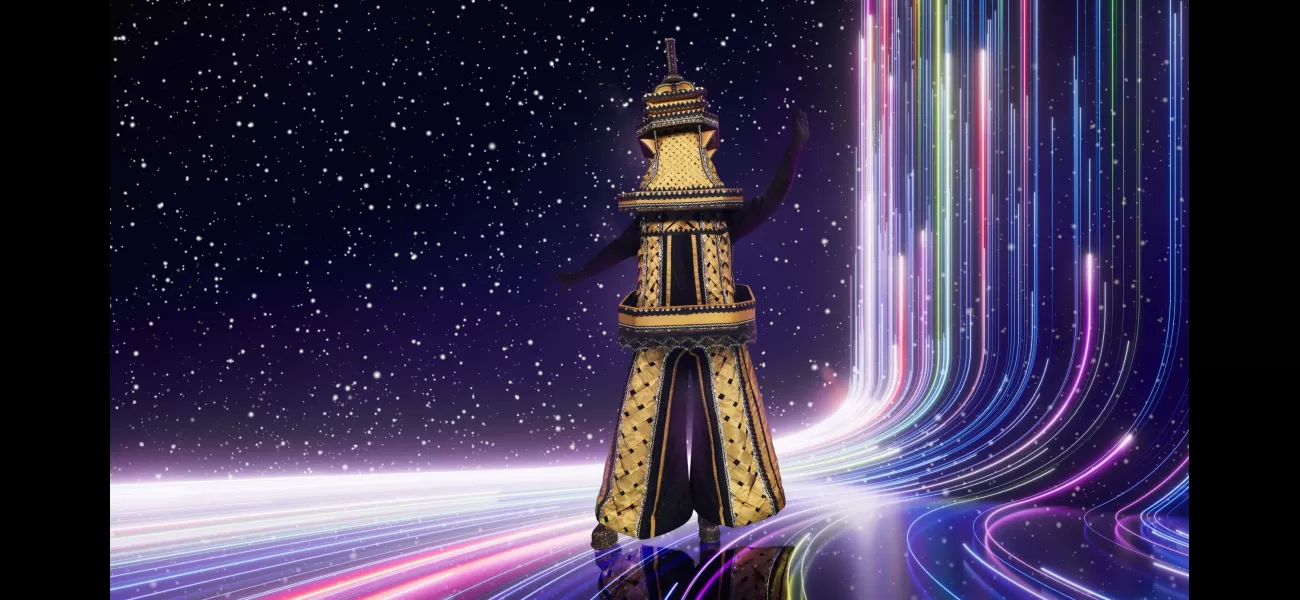 The Masked Singer's Eiffel Tower: clues and theories about who it could be.