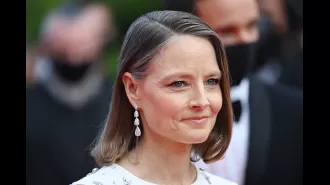 Jodie Foster criticized Gen Z & faced backlash for it.