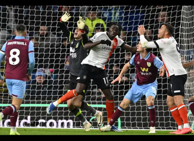 Kompany angry with VAR as Burnley let in disputed late goal vs Luton.
