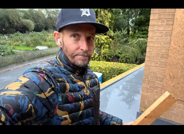 Jonnie Irwin believes that the NHS is restricted in its approach to cancer treatment and is not able to think creatively.