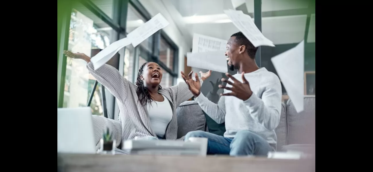 A pair from Versailles received a shock when they won $130K in the lottery, as they had initially mistaken it for $30K.