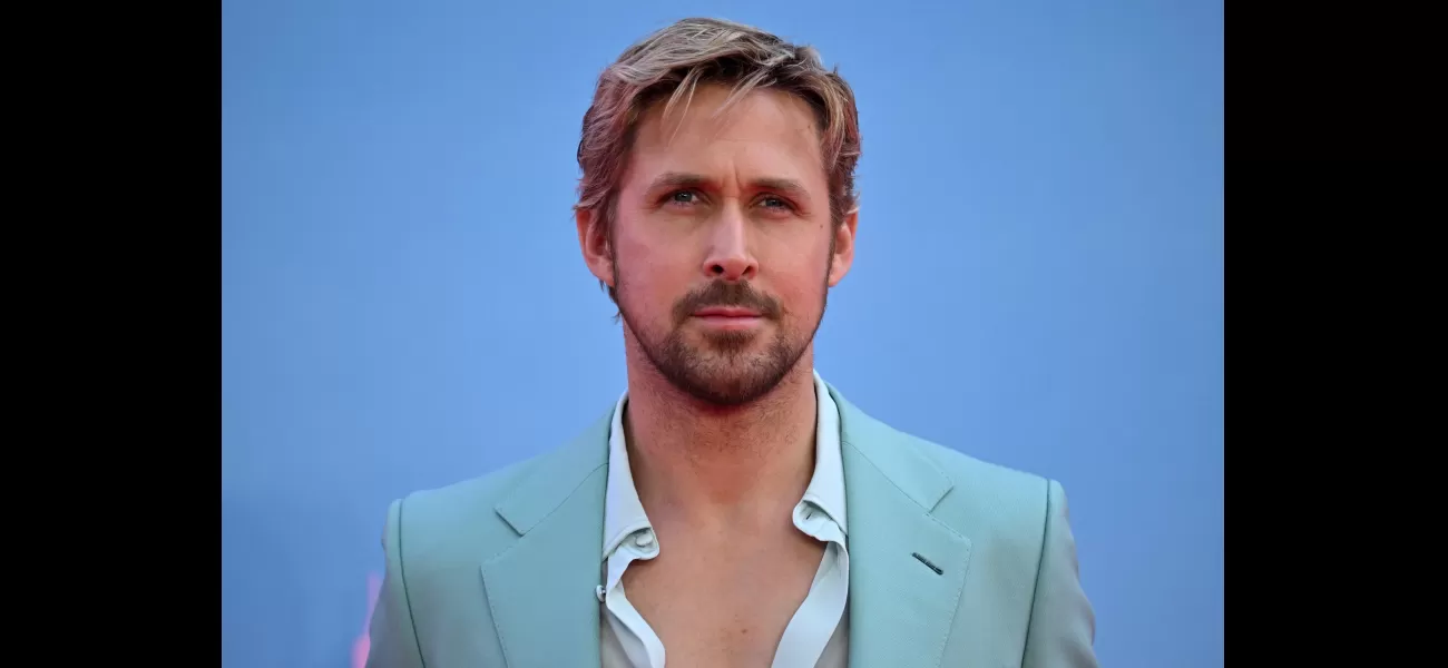 Ryan Gosling got into trouble for throwing knives and fans are freaking out