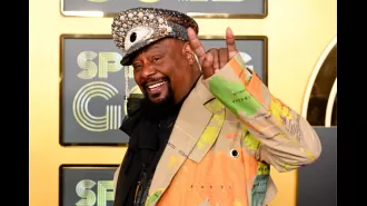 George Clinton will be honored with a star on the Hollywood Walk of Fame.