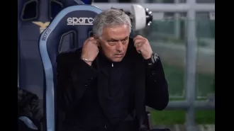 Ex-Man Utd player criticizes Mourinho following his dismissal from Roma.