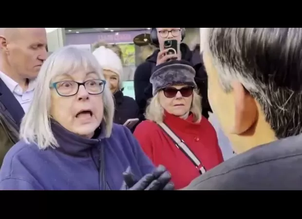 Sunak avoids confrontation with retired health worker who confronted him about NHS.