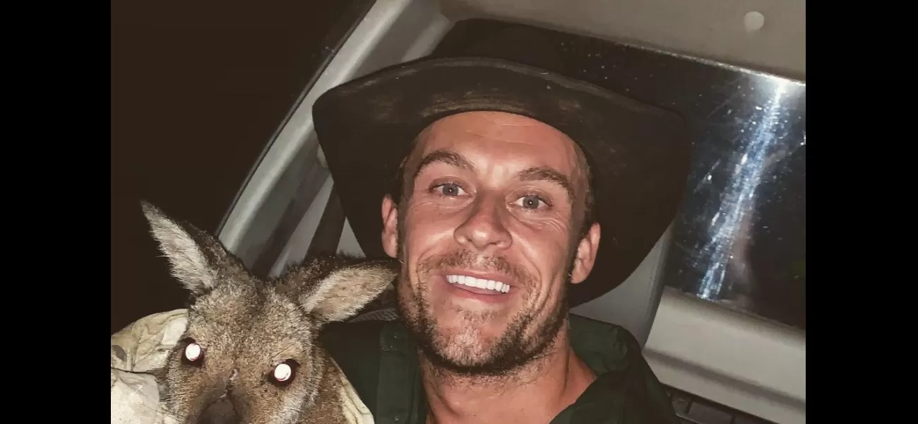 A celebrity shocks plane passengers by flashing them, causing chaos on the flight.