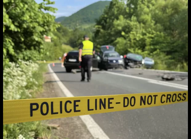 Ex-ESPN anchor ejected from RV on CA freeway.