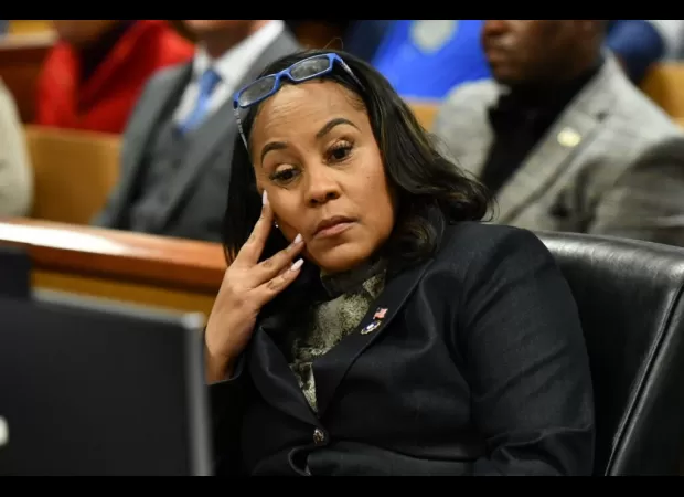 Atlanta DA Fani Willis is facing accusations and an investigation regarding her connection with prosecutor Nathan Wade, causing a legal controversy.