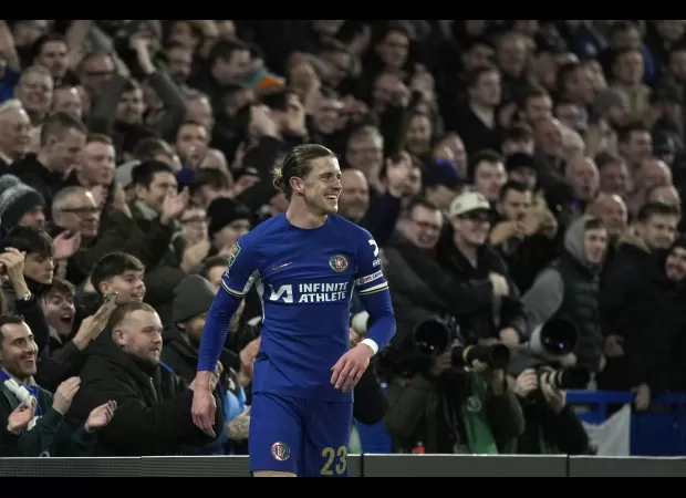 Gary Neville questions Chelsea's decision to potentially sell Conor Gallagher.