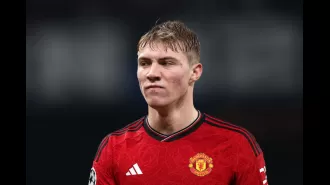 Parker thinks playing with two Man Utd stars would be unpleasant.