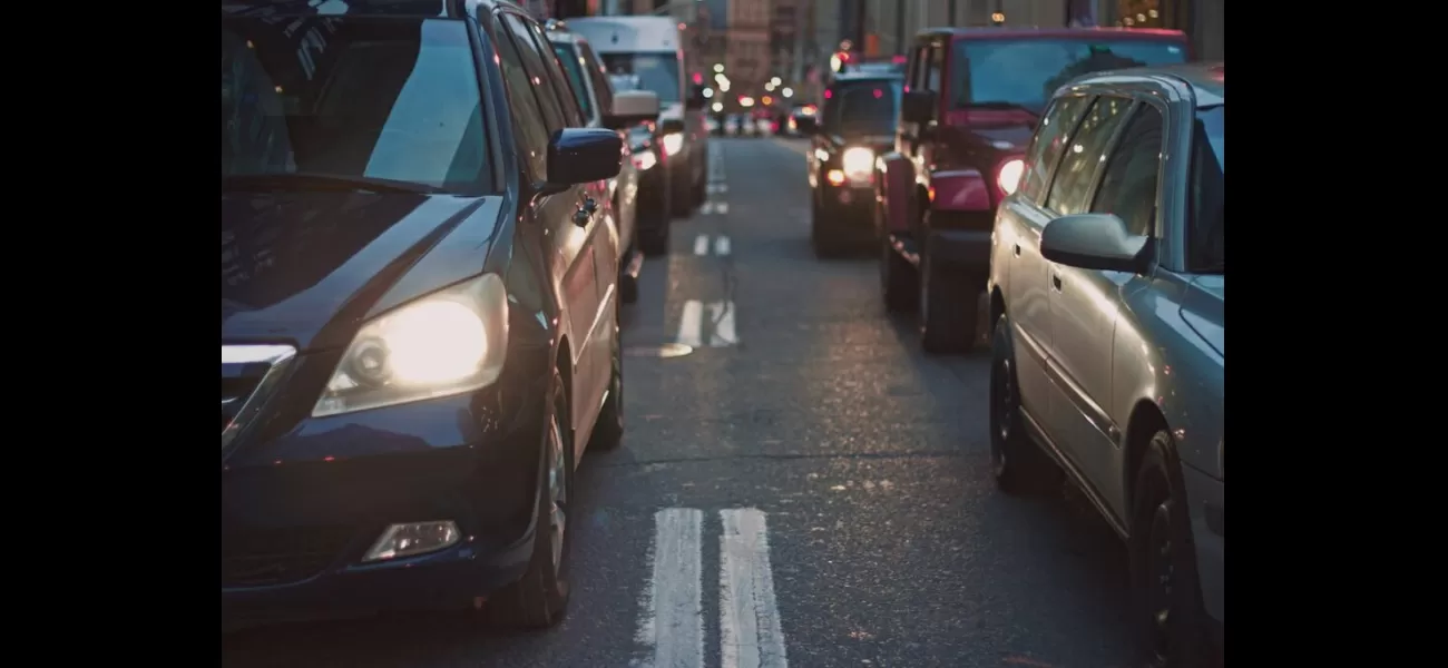 Top 10 cities with longest commute times.