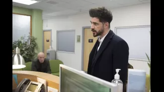 Corrie spoilers: Adam manipulates cancer patient to help Harvey escape justice