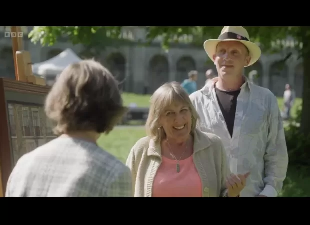 Vintage nude photos of an elderly woman are worth a lot on Antiques Roadshow.