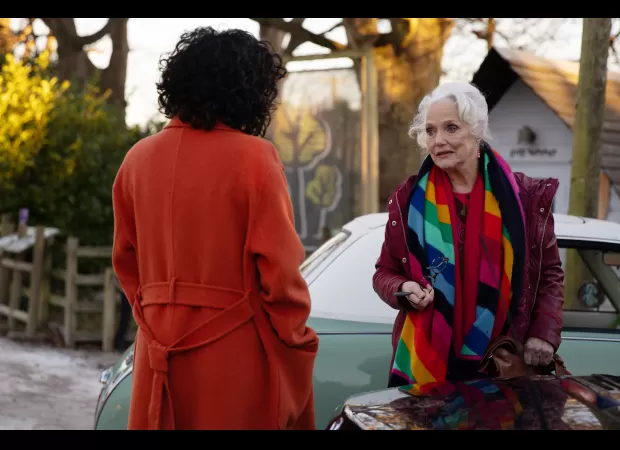 Upcoming Emmerdale: Suzy and Mary bond after kind act.