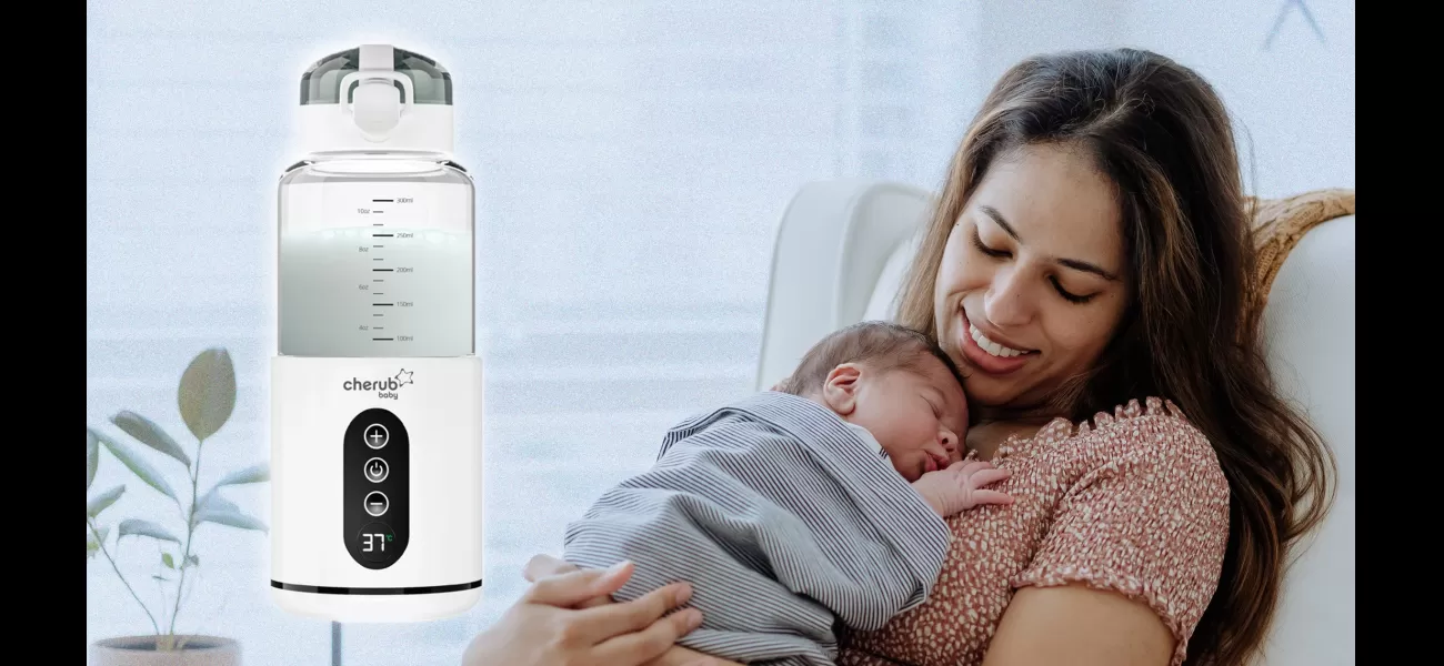 Moms and dads swear by this travel-friendly bottle heater for making night-time feedings easier. We're taking notes!
