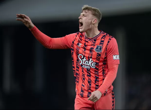 Man Utd interested in Jarrad Branthwaite with a big sell-on clause to his previous team.