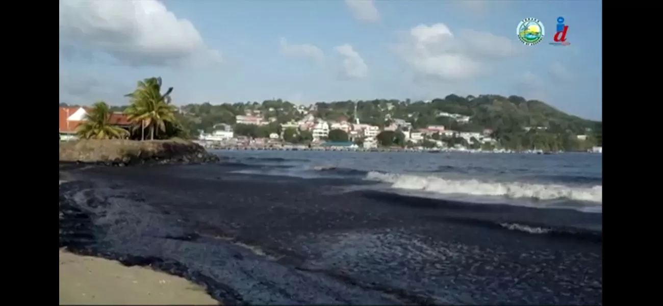 Unknown shipwreck found on beach causes major oil spill.