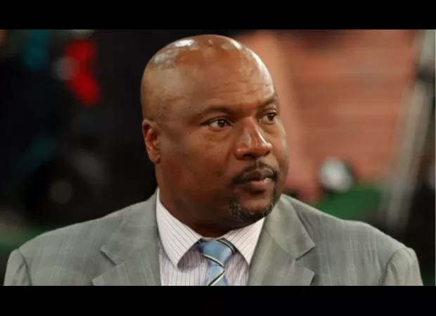 Bo Jackson, a well-known athlete, has won a $21 million lawsuit against his family members for extortion.