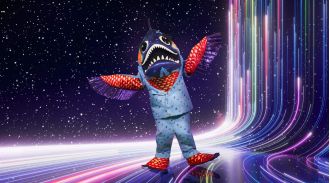 Fans of The Masked Singer believe that a well-known Coronation Street actor is hiding behind the mask of the character Piranha.
