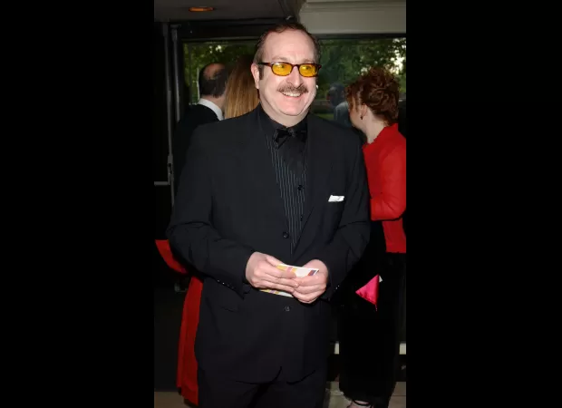 Steve Wright's BBC Radio colleague cries on air after his passing.