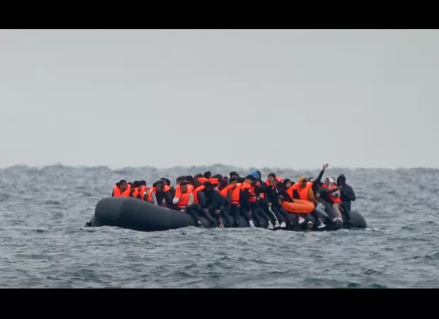 TikTok stars offered £5,000 to advise against crossing Channel for migrants.