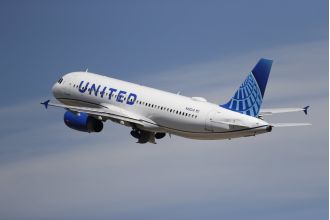 Airline faces lawsuit after young child left with permanent injuries from on-board meal.