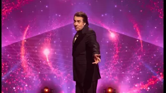 Get a glimpse into Jonathan Ross' personal life, from his stunning home to his podcast and family life.
