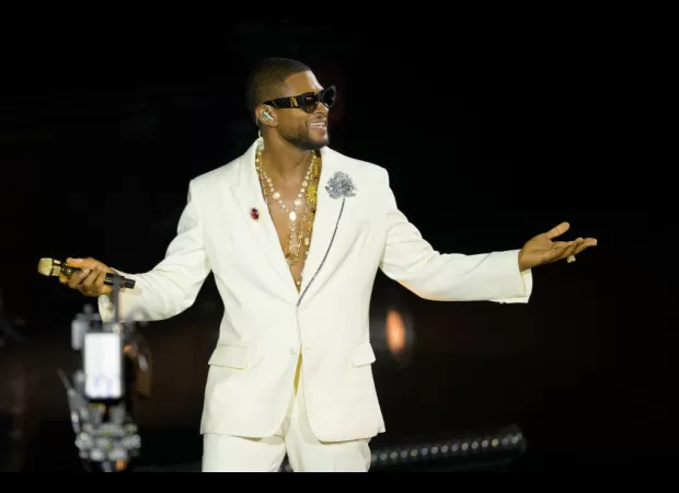 Usher recognized for promoting Atlanta and bringing the Super Bowl to the city in 2024.