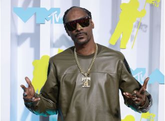 Snoop Dogg's brother, music executive Bing Worthington Jr., passes away at age 44.