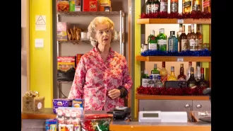 Actress Maureen Lipman shares plans for her future on Coronation Street and criticizes the show's plotlines.
