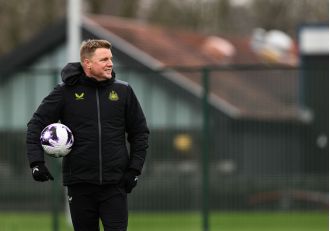 Newcastle gets good news with two players recovering from injuries and returning to training for the upcoming match against Arsenal.