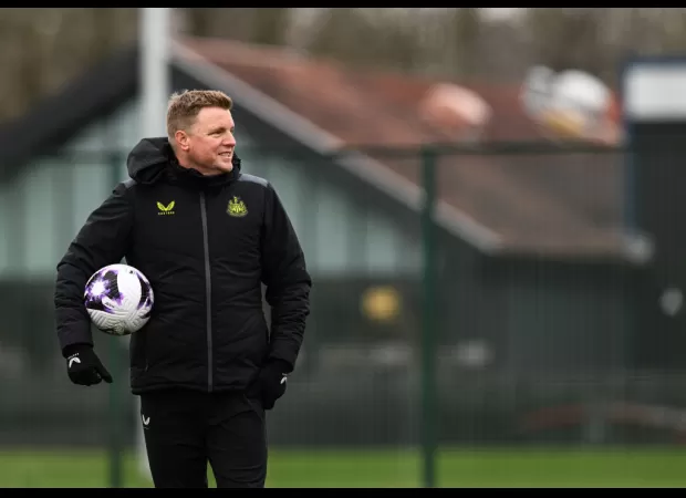 Newcastle gets good news with two players recovering from injuries and returning to training for the upcoming match against Arsenal.