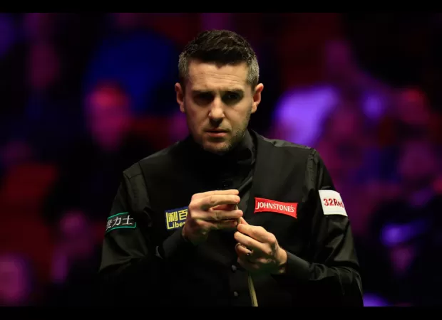 Mark Selby believes Ronnie O'Sullivan's dominant performance will help him break a bad habit.