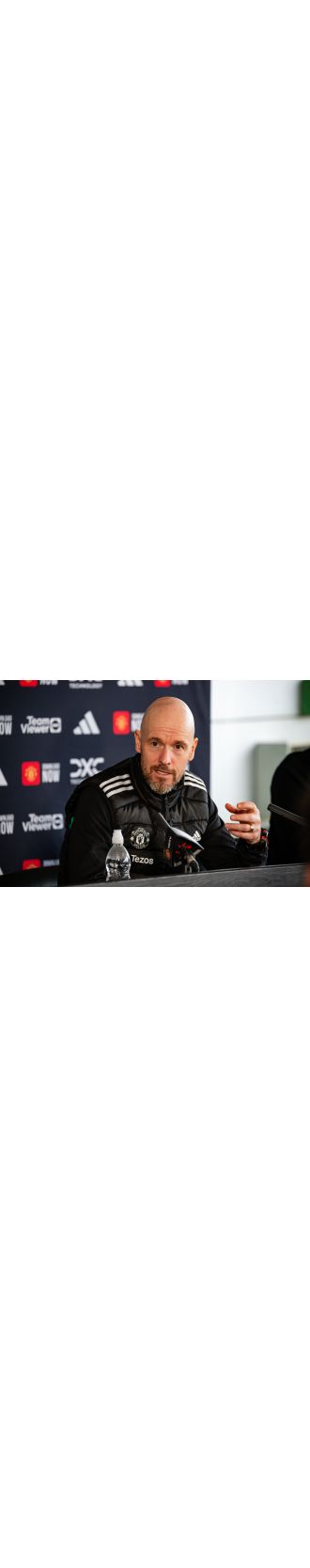 Ten Hag says Man Utd couldn't sign his target due to FFP restrictions.