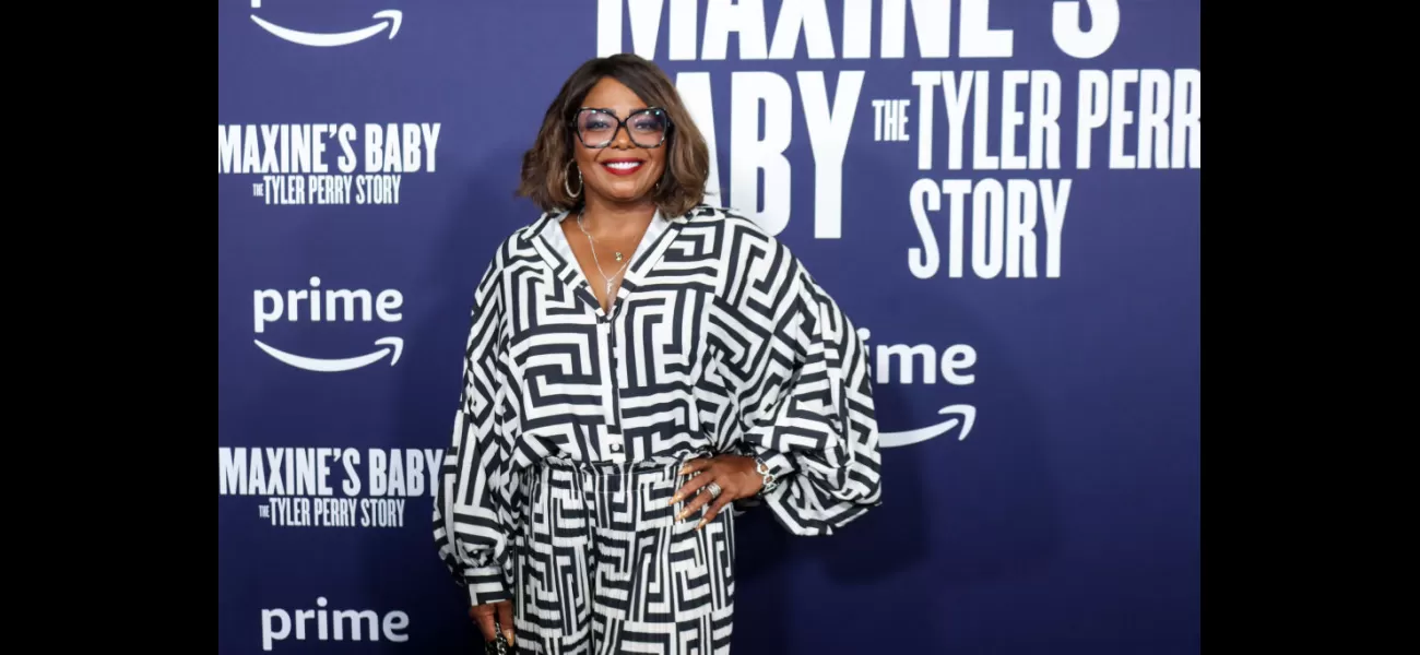 Tyler Perry gives Cocoa Brown $400K after fire destroys her home.