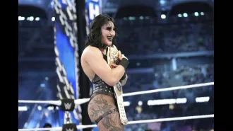 There is speculation that Rhea Ripley's sister resembles her so much that it suggests time travel.