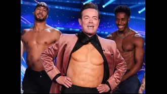 Fans stunned as Stephen Mulhern tears shirt open on Dancing On Ice, causing them to freak out.