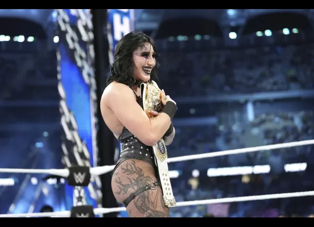 There is speculation that Rhea Ripley's sister resembles her so much that it suggests time travel.