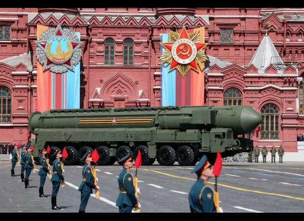 A dangerous group of Russian missile launchers is traveling 250 miles to reach Moscow.