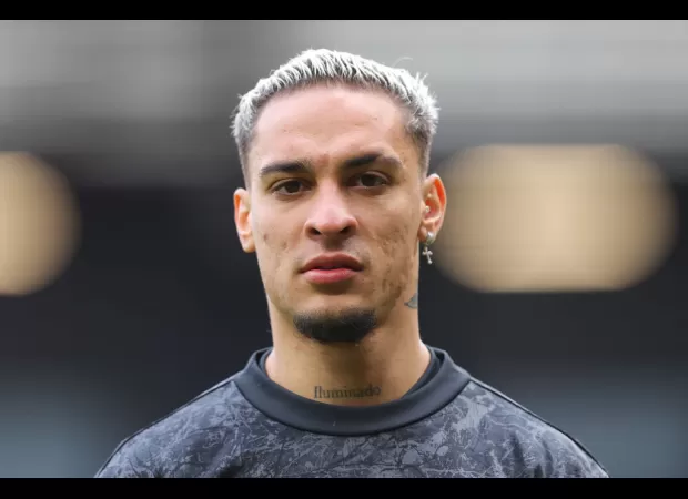 Erik ten Hag praises Antony's performance, despite only bringing him on in the last minute of the game against Fulham.