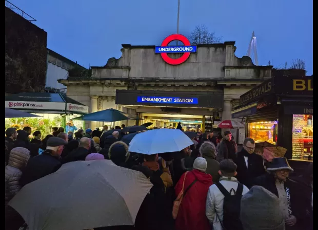 London train station in chaos due to presence of trespasser on tracks.