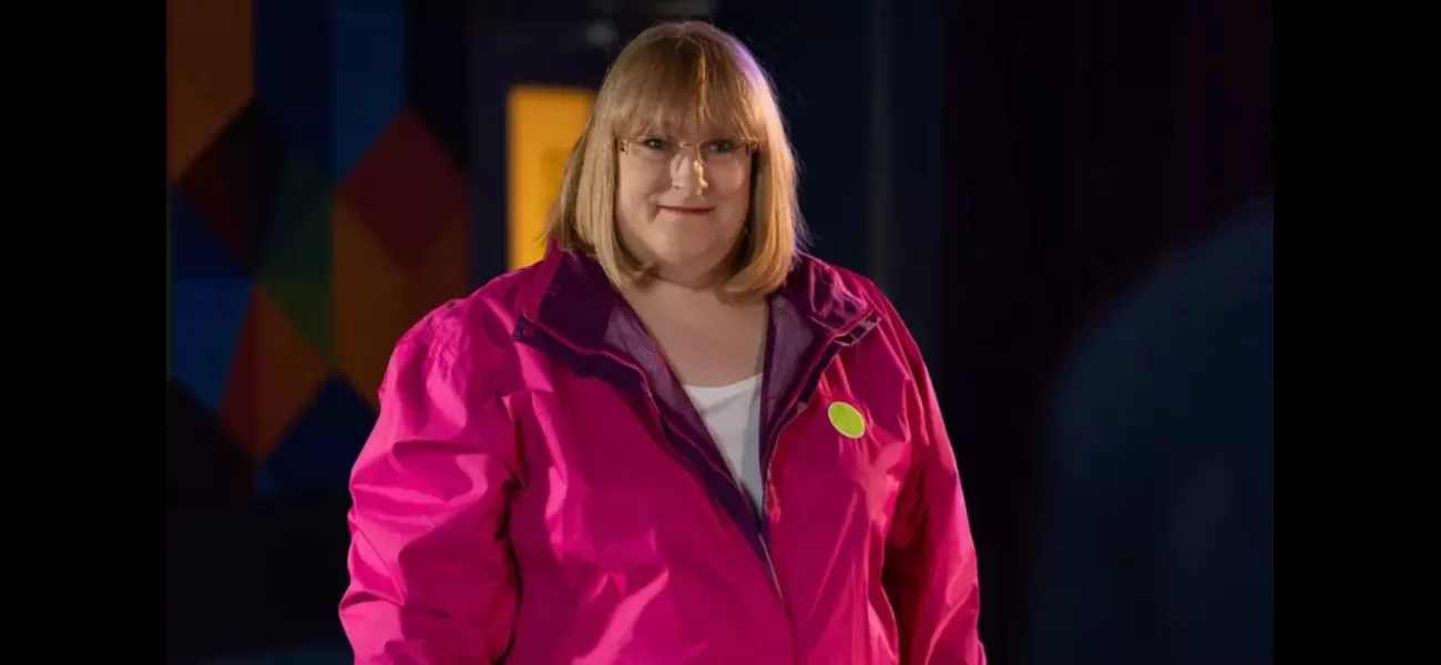 Actress Annie Wallace defends against online bullies and addresses recent layoffs in Hollyoaks.
