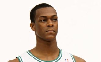 Rajon Rondo wants gun charge dismissed.