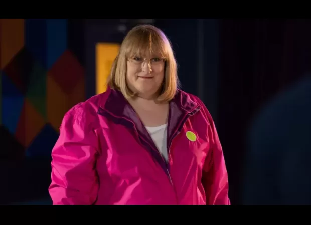 Actress Annie Wallace defends against online bullies and addresses recent layoffs in Hollyoaks.