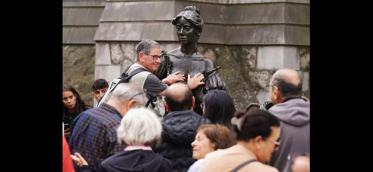 Visitors are touching the famous breasts in Dublin. Will one woman be able to put a stop to it?