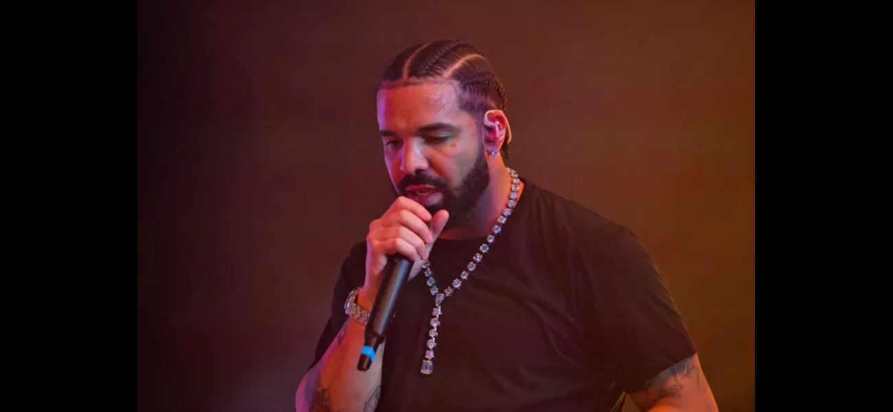 Drake shows his generosity by offering to pay off the mortgage of a fan's deceased mother's home.