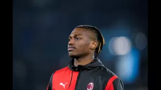 Rafael Leao dismisses transfer rumors to Chelsea, PSG, and Barcelona, stating his commitment to AC Milan.