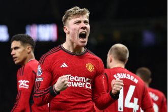 Injured Man Utd player Rasmus Hojlund hints at comeback for game against Everton.