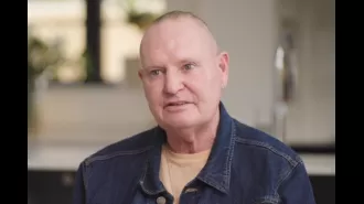 Former football star Paul Gascoigne is struggling with homelessness and his sobriety, describing himself as a 